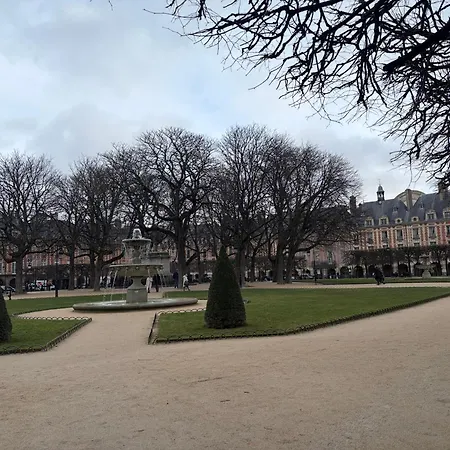 Apartment Le Marais Place Des Vosges *